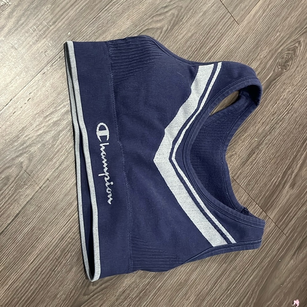 Sports bra
